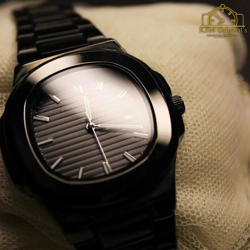 PP – Nautilus Black – AAA Quality